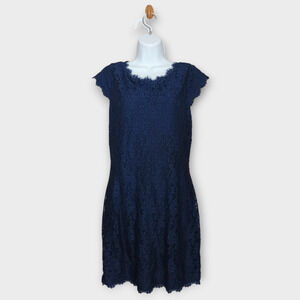 Diane Von Furstenberg Dress Women's 6 Navy Blue Barbara Lace Cap Sleeve Sheath